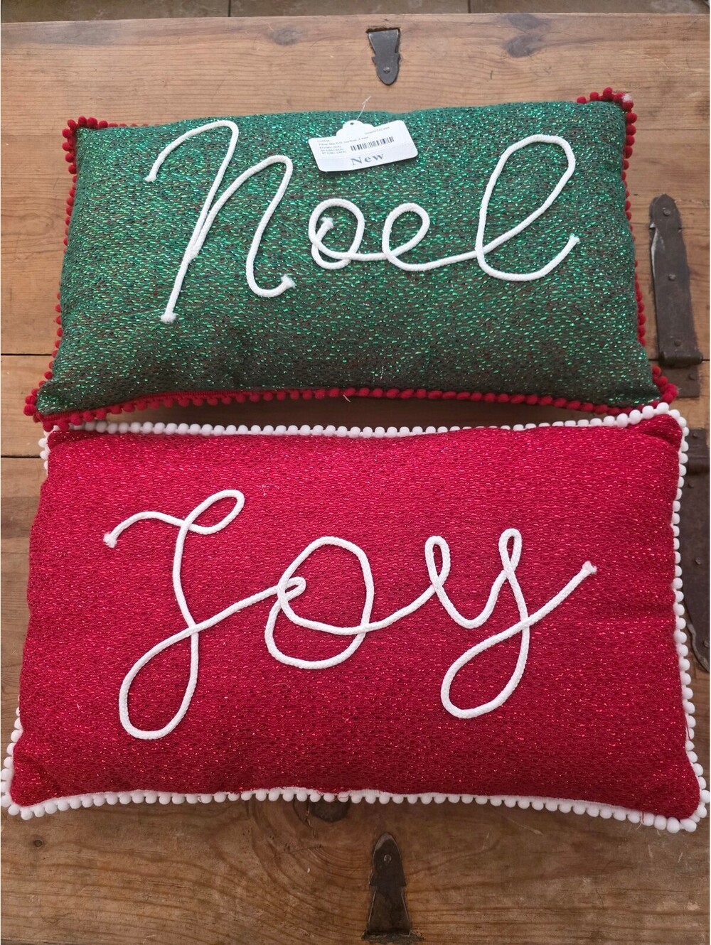 Set of 2 Christmas pillows